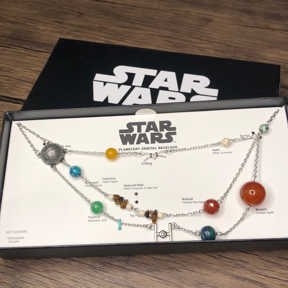 Star Wars / Disney Necklace -NEW